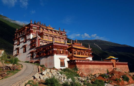 康巴第一寺：