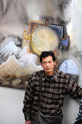 拉萨“更堆群培艺术空间”举办绘画展
