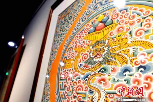 藏式建筑绚烂彩绘文化《吉祥彩绘》青海开展